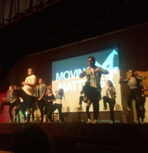 Show MovingMatters, dansschool voor volwassenen