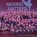 Hip Hop streedance breakdance dansschool in Nijmegen voor jongens meisjes mannen en vrouwen talent wedstrijden en voorstellingen shows MovingMatters Nijmegen groepsfoto alle leeftijden