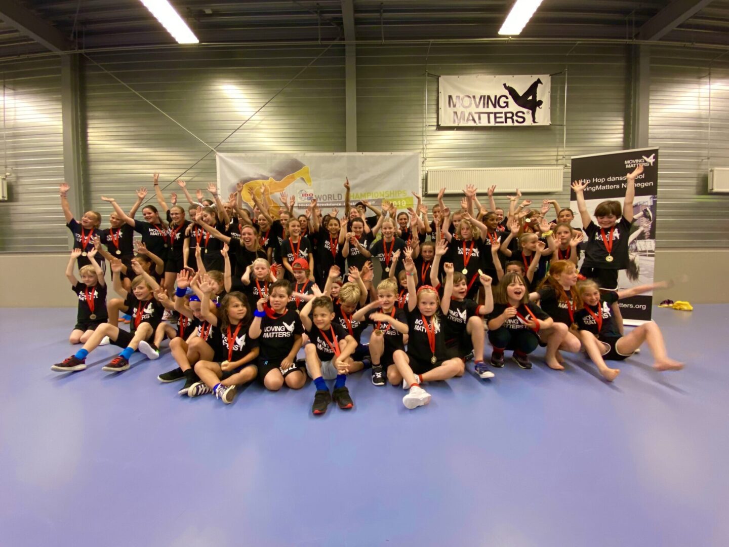 Dansen in Nijmegen optreden show kijkles dansers MovingMatters in Nijmegen